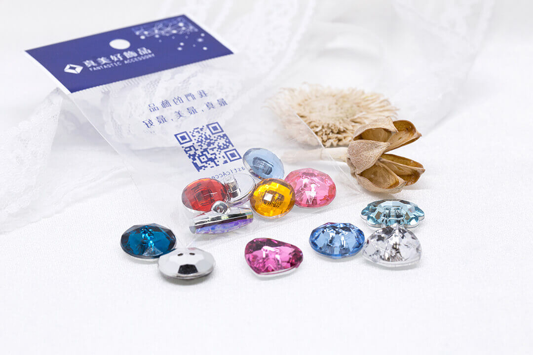 assorted rhinestones-4