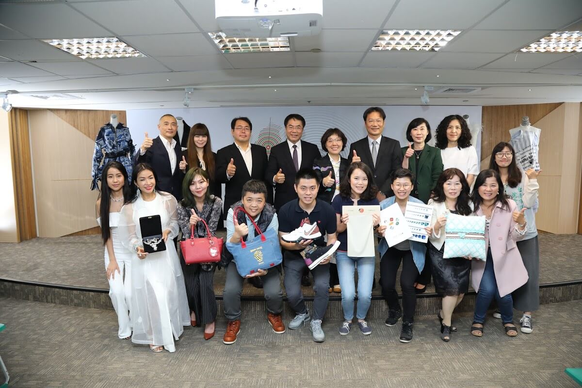 tainan-government-lead-textile-industry-to-milan-1