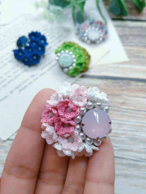 rhinestone-brooches-3 handmade fabric brooch